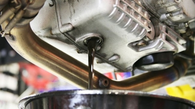 Motor Yağı Nasıl Değiştirilir? Motor Yağını Kendim...