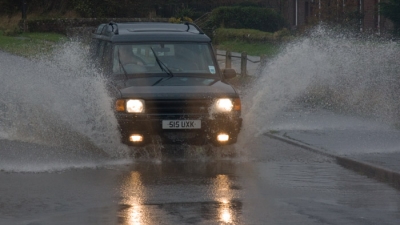Yağmurlu Havalarda Araç Kullanımı Hakkında